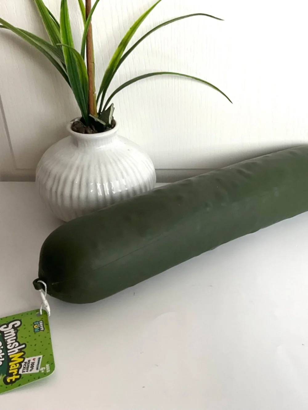 SMUSHMART SQUISHY JUMBO PICKLE~NEW WITH TAGS!